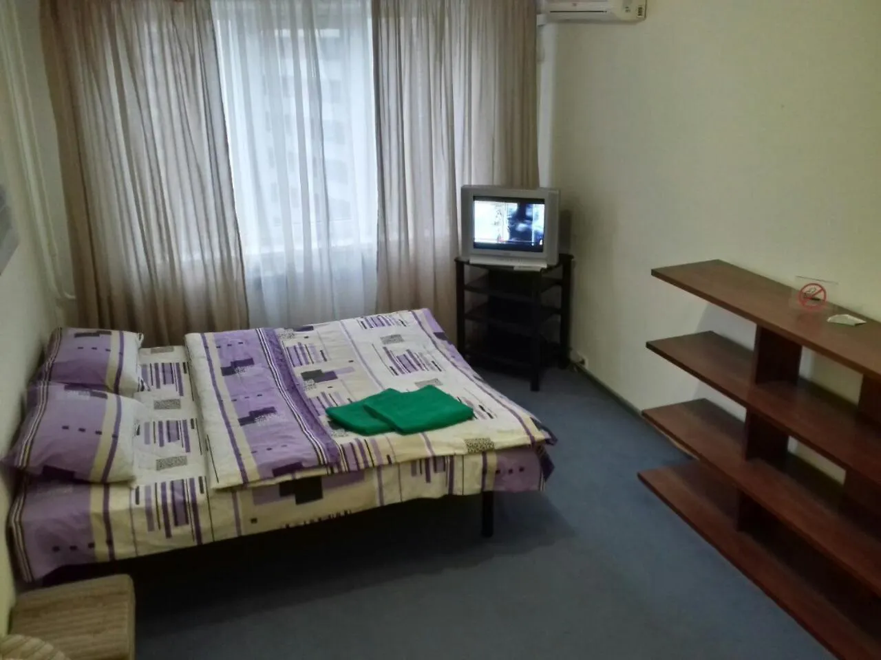 Apartment Квартира Возле Жд Вокзала, Соломенская Площадь